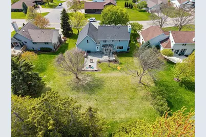 2951 Vercauteren Drive, Green Bay, WI 54313 - Photo 70