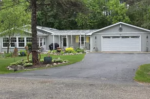 N2146 Hillcrest Ln, Wautoma, WI 54982 - Photo 2