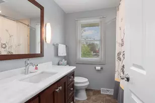 490 Tyrolian Dr, Green Bay, WI 54302 - Photo 24