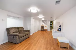 490 Tyrolian Dr, Green Bay, WI 54302 - Photo 34