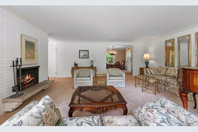 115 Little Swiss Place, Green Bay, WI 54302 - Photo 8