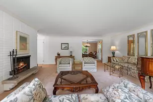 115 Little Swiss Pl, Green Bay, WI 54302 - Photo 8
