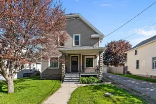 242 W 14th Ave, Oshkosh, WI 54902 - Photo 42