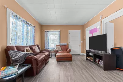 242 W 14th Avenue, Oshkosh, WI 54902 - Photo 16