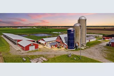 N1211 County Road Gg, Kaukauna, WI 54130 - Photo 2