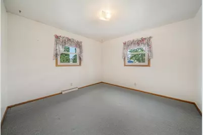 324 S Parkway Drive, Brillion, WI 54110 - Photo 16