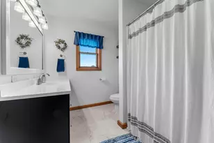 910 Shoemaker Rd, Brussels, WI 54204 - Photo 30