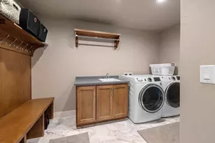 2000 Dobby St, De Pere, WI 54115 - Photo 24