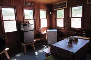 1738 N Erb St, Appleton, WI 54911 - Photo 8