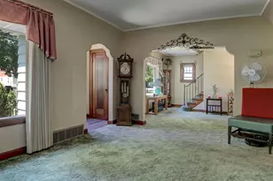 1738 N Erb St, Appleton, WI 54911 - Photo 6