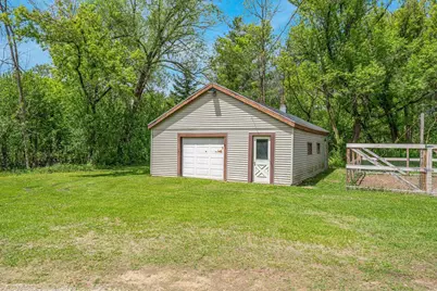 N4656 Pine Street, New London, WI 54961 - Photo 22