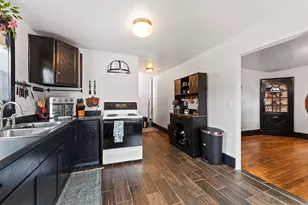 1215 Navarino St, Algoma, WI 54201 - Photo 14