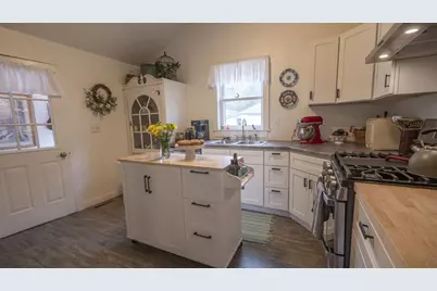 716 Royalton Street, Waupaca, WI 54981 - Photo 10