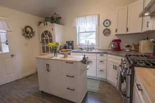 716 Royalton St, Waupaca, WI 54981 - Photo 10