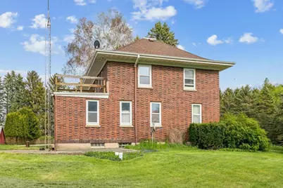 3720 E Hillcrest Road, Two Rivers, WI 54241 - Photo 24