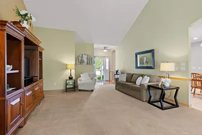 3700 S Hampton Court, Appleton, WI 54915 - Photo 20