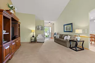 3700 S Hampton Ct, Appleton, WI 54915 - Photo 20