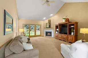 3700 S Hampton Ct, Appleton, WI 54915 - Photo 18