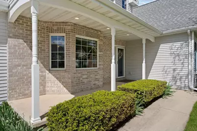3700 S Hampton Court, Appleton, WI 54915 - Photo 4