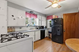 308 Larson St, Pound, WI 54161 - Photo 4