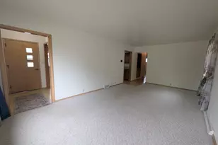 736 W 8th Ave, Oshkosh, WI 54902 - Photo 22