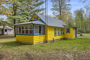 N2972 Right Of Way Rd, Peshtigo, WI 54157 - Photo 4