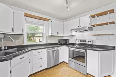 808 E Hancock Street, Appleton, WI 54911 - Photo 22