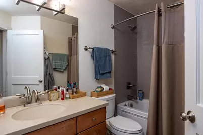 3221 Mockingbird Way, Oshkosh, WI 54904 - Photo 28
