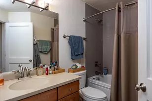 3221 Mockingbird Way, Oshkosh, WI 54904 - Photo 28