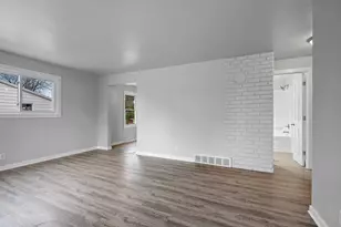 1705 30th Ave, Menominee, MI 49858 - Photo 4