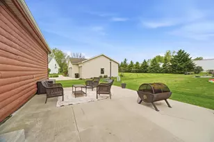 311 N 3rd St, Hilbert, WI 54129 - Photo 34