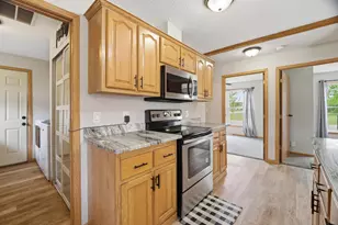 311 N 3rd St, Hilbert, WI 54129 - Photo 16