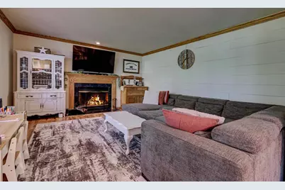 70 Overland Trail, Winnebago, WI 54904 - Photo 4