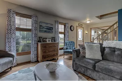 70 Overland Trail, Winnebago, WI 54904 - Photo 6