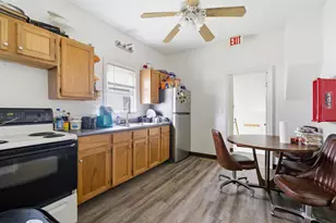 638 Bay Shore Dr, Oshkosh, WI 54901 - Photo 8