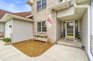 W5148 Kennedy Dr, Fond du Lac, WI 54937 - Photo 2