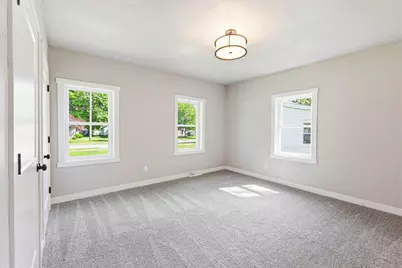 600 Royalton Street, Waupaca, WI 54981 - Photo 10