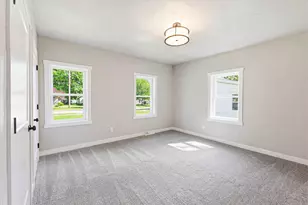 600 Royalton St, Waupaca, WI 54981 - Photo 10