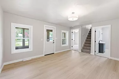 600 Royalton Street, Waupaca, WI 54981 - Photo 6