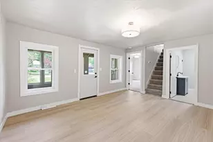 600 Royalton St, Waupaca, WI 54981 - Photo 6