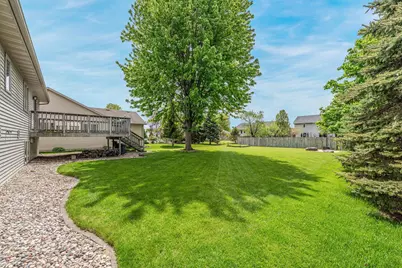 2521 Bishops Lane, Neenah, WI 54956 - Photo 26