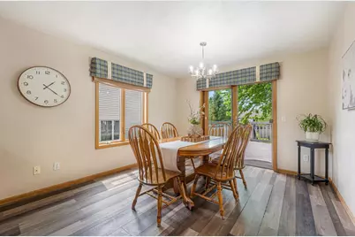 2521 Bishops Lane, Neenah, WI 54956 - Photo 10