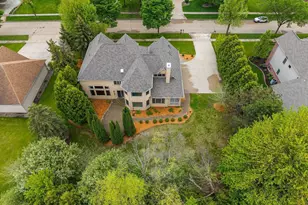 424 E Tallgrass Dr, Appleton, WI 54913 - Photo 4