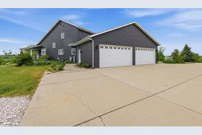 W2832 Sunset Drive, Campbellsport, WI 53010 - Photo 40