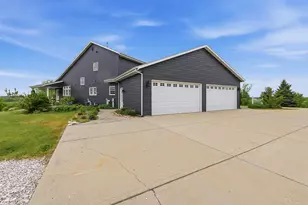 W2832 Sunset Dr, Campbellsport, WI 53010 - Photo 40
