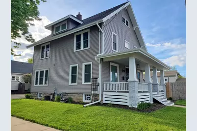 719 S Memorial Drive, Appleton, WI 54911 - Photo 2