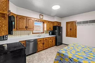 521 Newhall St, Green Bay, WI 54301 - Photo 20