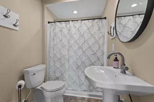 708 W 6th Ave, Oshkosh, WI 54902 - Photo 18