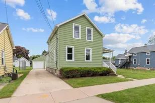 708 W 6th Ave, Oshkosh, WI 54902 - Photo 42