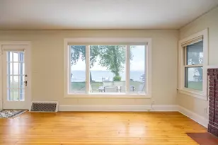 188 Adella Beach Rd, Neenah, WI 54956 - Photo 6